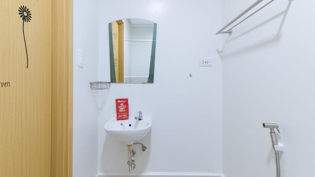 ケソンシティReddoorz Premium @ Smdc Fairviewアパートメント エクステリア 写真